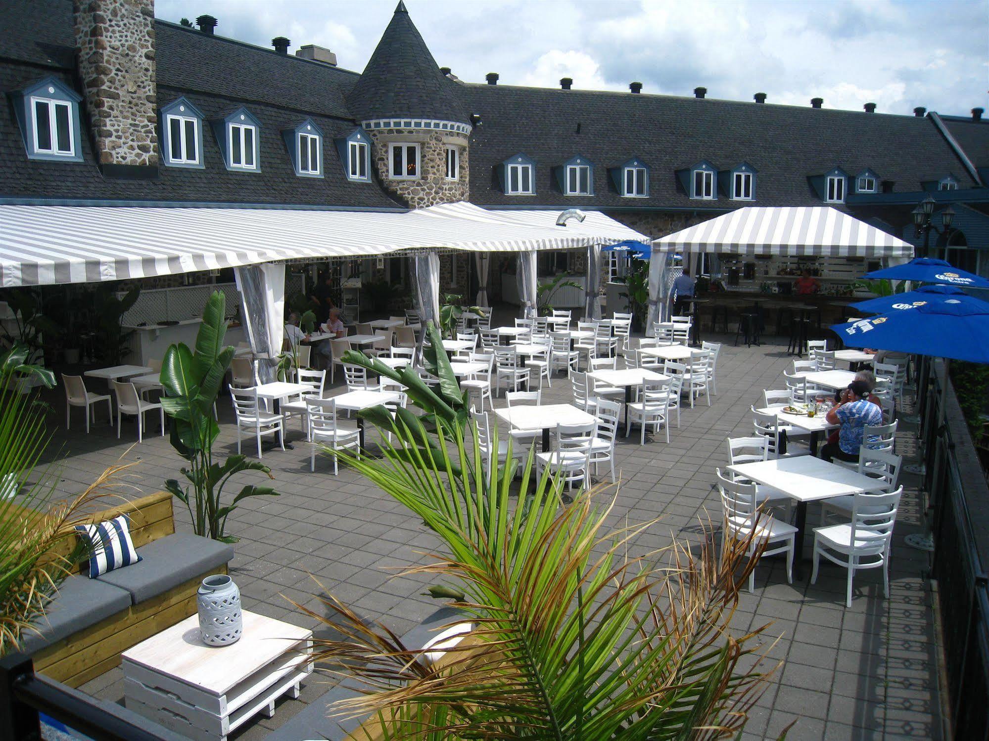 Hotel Le Chantecler Sainte-Adèle Exteriör bild